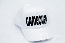 Бейсболка с надписью «GAME OVER»